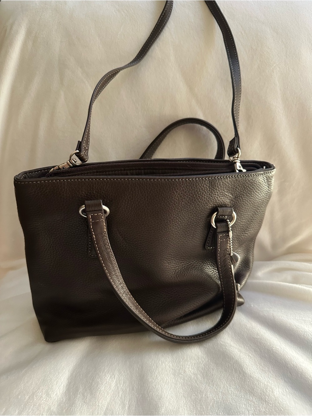 Classic Brown Pebbled Leather Handbag - Versatile Everyday Purse